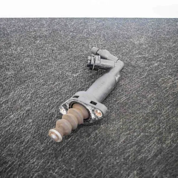 Kytkin sylinteri VW TRANSPORTER V (T5) 1.9L image 2