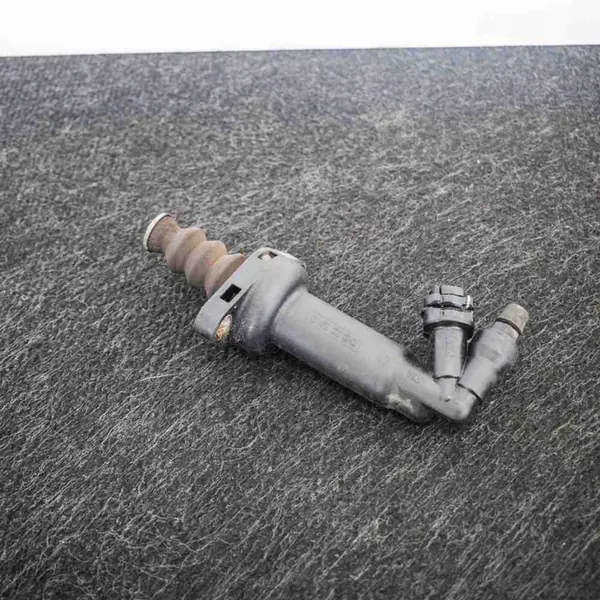 Kytkin sylinteri VW TRANSPORTER V (T5) 1.9L image 3