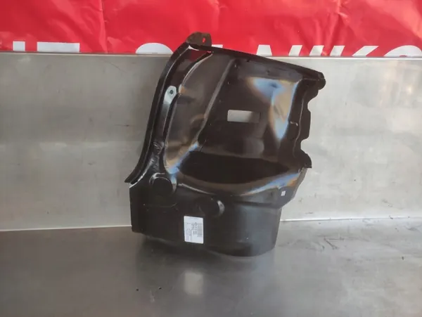 Rechter Achterlicht Lens OEM 5E5813320 - Gebruikt image 2