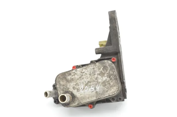 Arrefecedor de óleo usado OEM 2128720 - Ford OE image 2