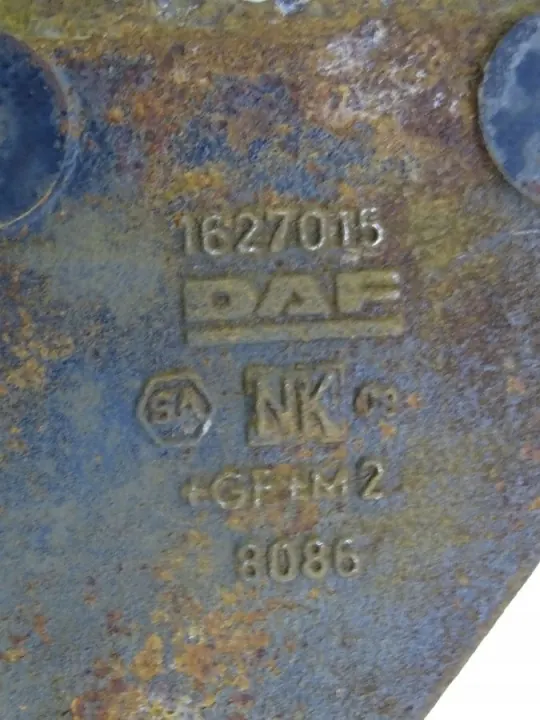 Soporte de muelle DAF XF 105 E5 izquierdo trasero delantero 6x2 OEM 1627015 image 3