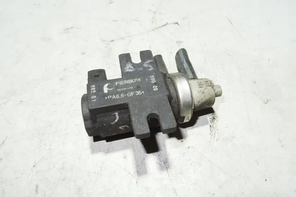 Elektromagnetisk ventil AUDI A6 2.5L Diesel 2000 OEM 8D0906627B image 3
