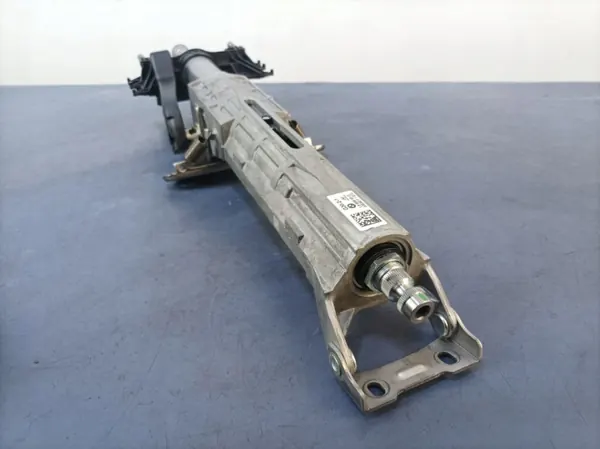 BMW 5 G30 G31 Coluna direção 6896189 OEM image 5