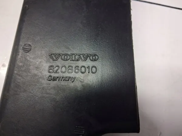 Codo de admisión OEM 82086010 para Volvo FH/FM image 4