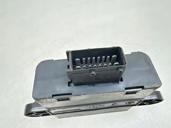 Contrôleur de Pompe à Carburant Peugeot 807 2.2 HDI image 2