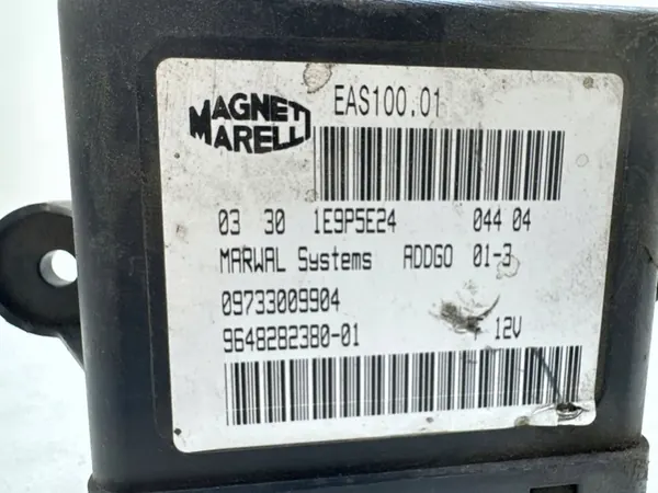 Contrôleur de Pompe à Carburant Peugeot 807 2.2 HDI image 4