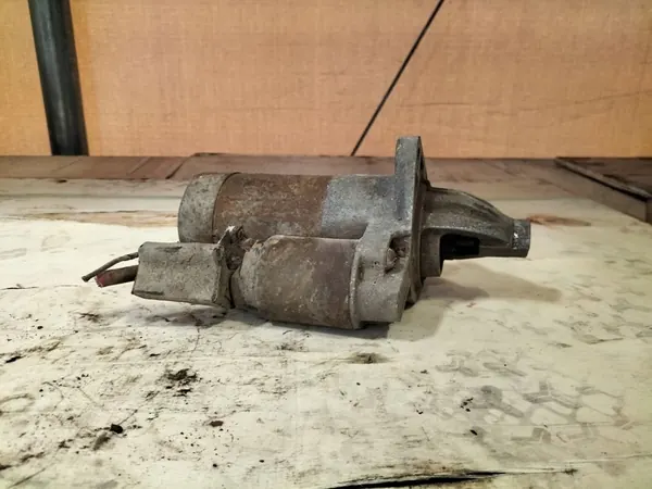 Motor de arranque Jeep Cherokee ZJ 5.2 V8 image 3