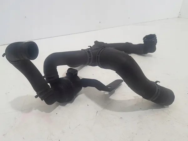 Vesipumpun Letku Audi VW Skoda Alkuperäinen image 4