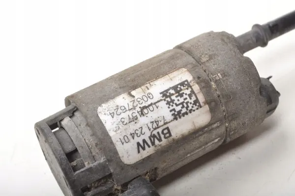 BMW AdBlue-pumppu OEM 7354384 F20-sarjaan image 3