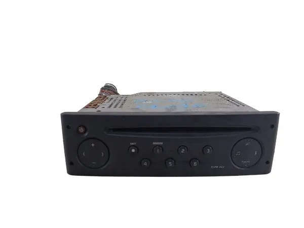 Radio CD Renault Laguna OEM 8200057681 - Occasion image 2