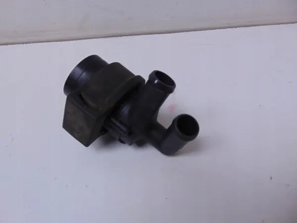 Pompe à eau VW Audi Skoda Seat 9020876A image 5
