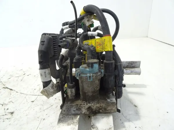 Bomba SCR usada OEM 22608252 para Renault Trucks image 2