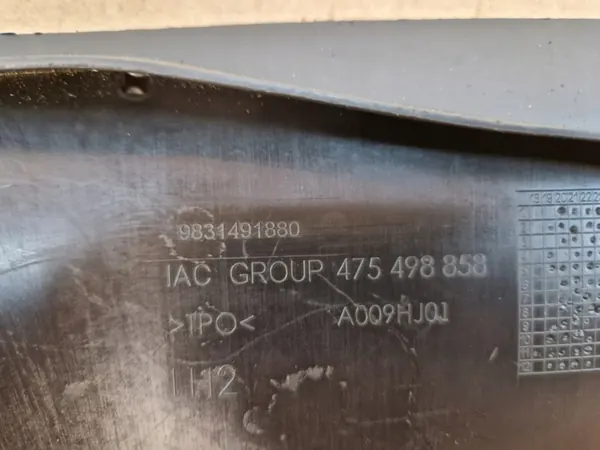 OPEL CORSA F Cubierta Parachoques Delantera Derecha 9831491880 image 3