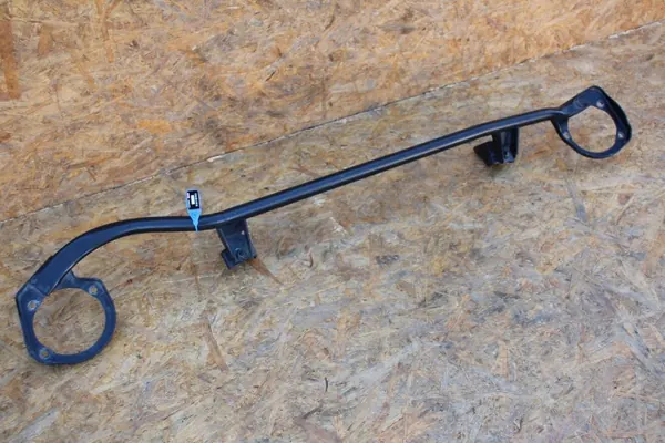 Etujousituki OEM 8N0805629A Audi TT 8N:lle image 2