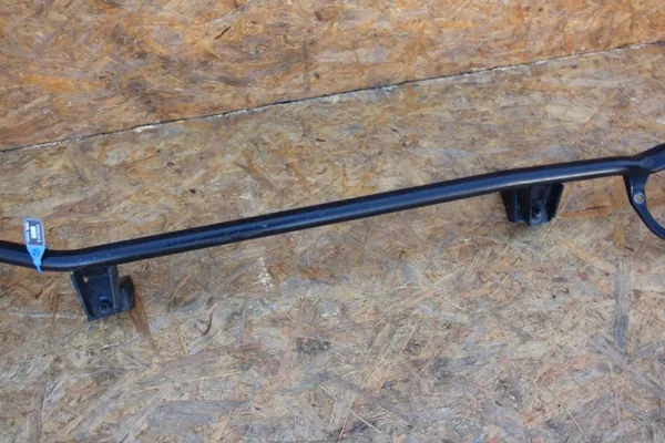 Etujousituki OEM 8N0805629A Audi TT 8N:lle image 4