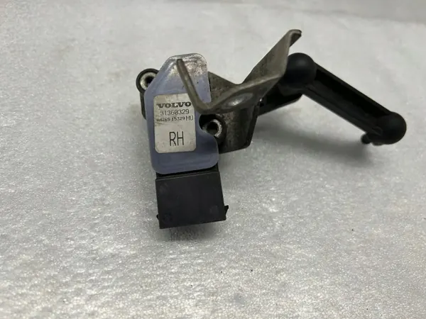 Sensor nivel suspensión aire Volvo XC90 2020 delantero OEM 31360329 image 2