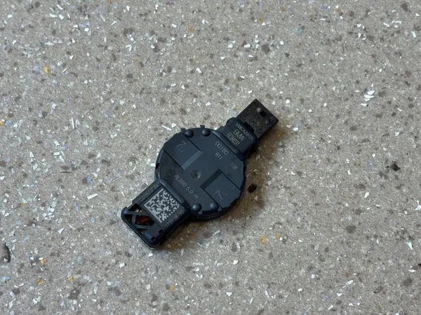 BMW Sadeanturi OEM 5A9CA29 X1 U11/X2 U10 image 10
