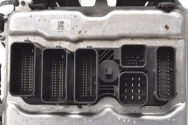 Unidad de control del motor BMW M5 F10 8672239 image 4