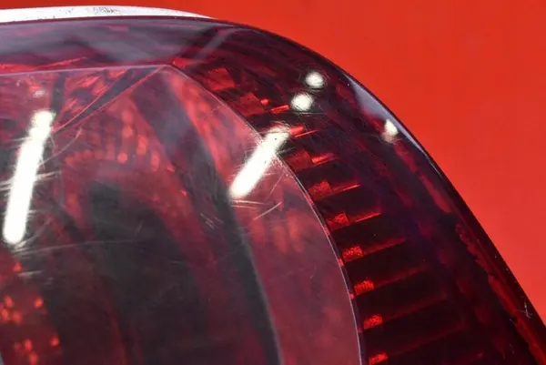 Vänster Bakljus 1T0945095J VW Touran Lift 06-10 image 10