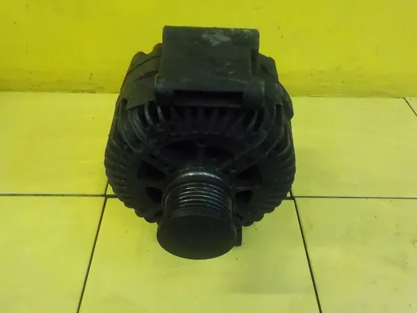 MERCEDES VITO W639 2.2 CDI Vaihtovirtageneraattori A6461540102 image 2