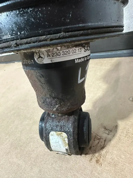 Vänster bakdämpare, Mercedes SL R230, OEM A2303200213 image 5