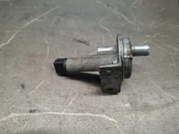 Soupape d'air Mercedes-Benz OEM 0280140127 pour W123 image 2