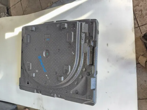 KIA SPORTAGE IV Kofferbak styropor insert OEM 85751-F1000 image 3