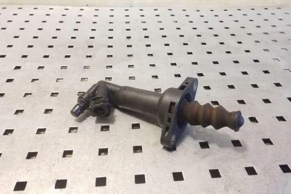 Kytkin sylinteri SEAT TOLEDO IV 1.6L Diesel 2013 OEM image 3