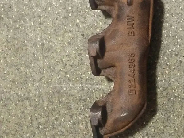Pakoputken keräin BMW OE OEM 2244965 5-sarja E39 image 4