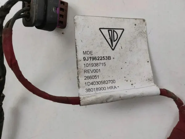 Sensor de porta-malas traseiro Porsche 9J1962253B - Usado image 3