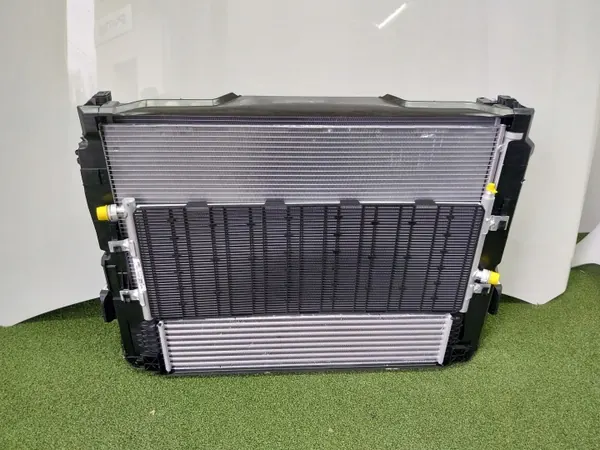 CHŁODNIC KOMPLET BMW X2 U10 X1 U11 U06 9846866 9846923 850W 9846884 9846915 image 2