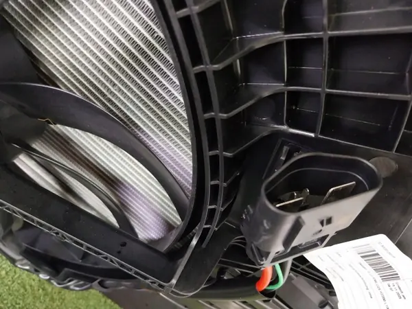 CHŁODNIC KOMPLET BMW X2 U10 X1 U11 U06 9846866 9846923 850W 9846884 9846915 image 4