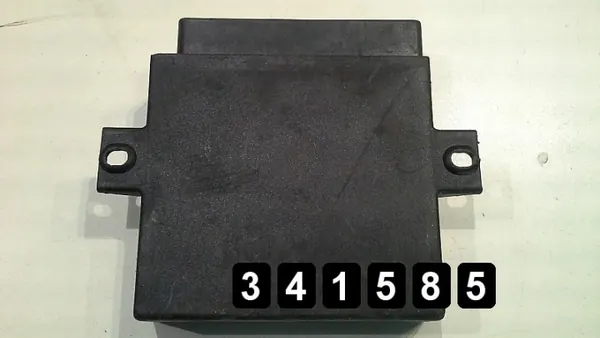 ECU Ford Focus OEM AM-341585 Occasion Modèle 2000 image 3