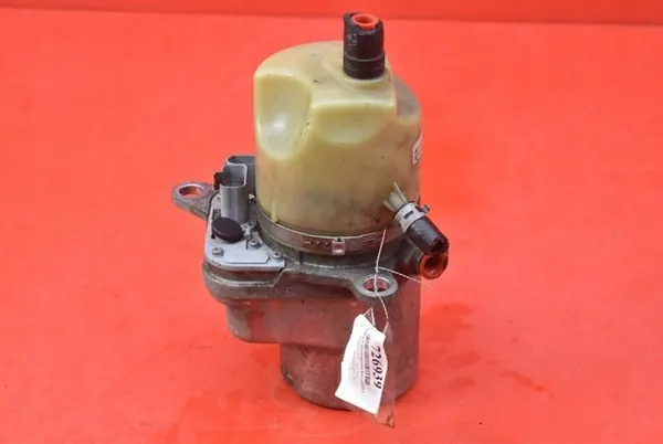 Bomba de direção assistida Volvo V50 2.0 D 30748170 image 2