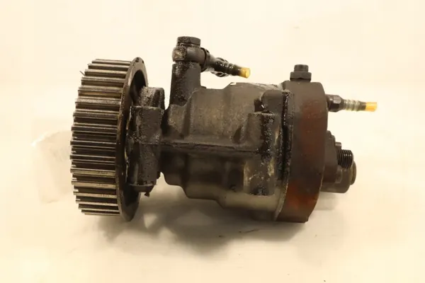 OEM 8200057225 ruiskutuspumppu Renault Clio II:lle image 5