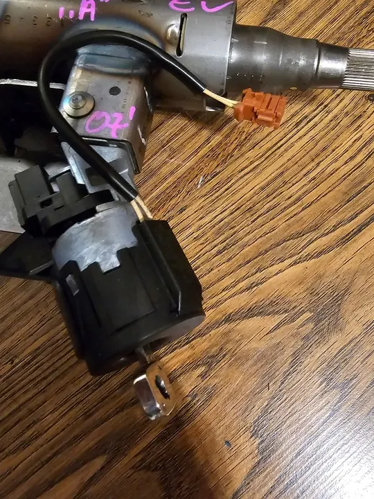 Tändnyckelset AUDI A3 S3 8L TT 8N 4D0837231K image 2