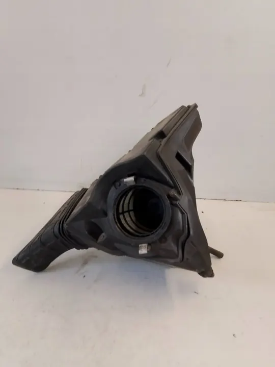Ilmansuodattimen kotelo Audi A4 B8 A5 2009- 2.7 TDI 3.0 TDI V6 OEM image 2