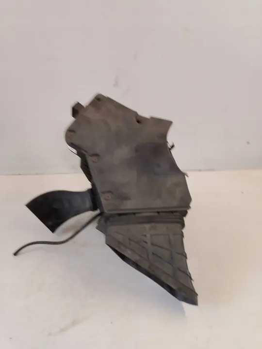 Ilmansuodattimen kotelo Audi A4 B8 A5 2009- 2.7 TDI 3.0 TDI V6 OEM image 3