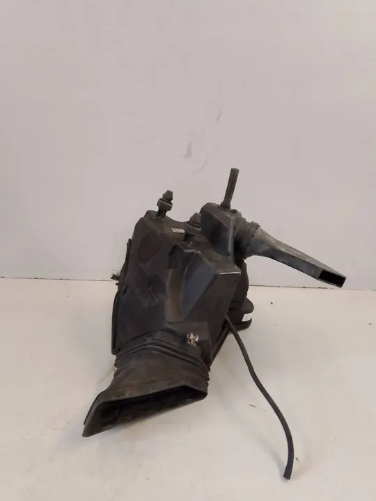 Ilmansuodattimen kotelo Audi A4 B8 A5 2009- 2.7 TDI 3.0 TDI V6 OEM image 4