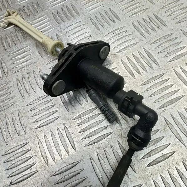 Lien de Suspension Volvo XC90 2010 OEM 30713427 image 3