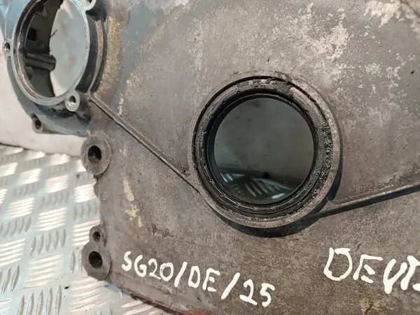 Tampa de distribuição Deutz Fahr F4L912W image 5