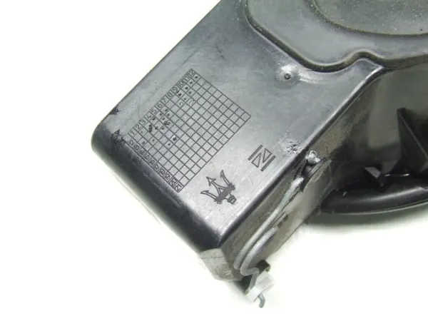 Maserati Quattroporte VI Tankklappe - OEM Teil image 3