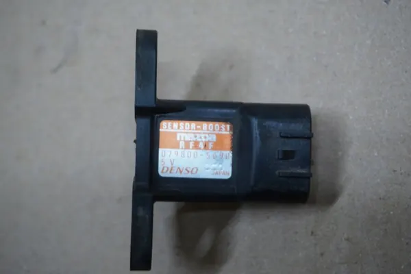 Capteur MAP MAZDA B2500 SENSOR TURBO pour 2.5 TD image 2