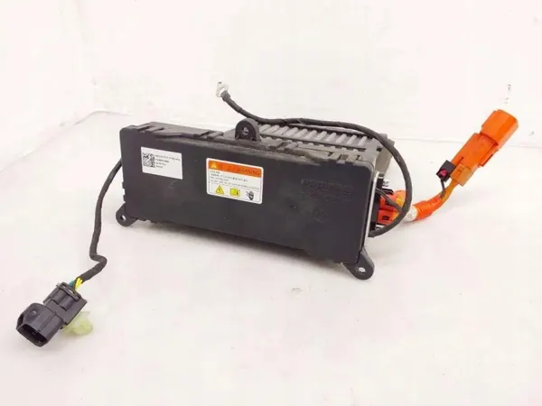 Kia elektrisk värmaradiator OEM H309330440 - Begagnad image 5