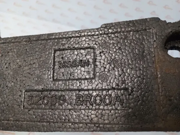 OEM 62090BR00A etupuskurin vaahtoabsorberi image 4