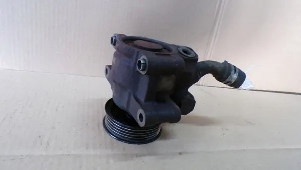 Pompe de direction FIESTA MK6 1.4 TDCI OEM image 6