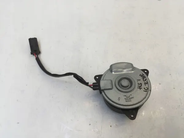 Jäähdytinpuhaltimen moottori Honda OE 268000-2430 image 2