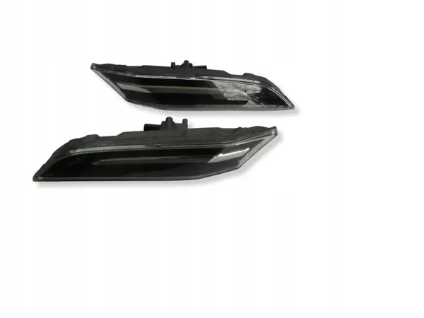 Pièce Porsche OE 992953042C d'occasion d'origine image 3