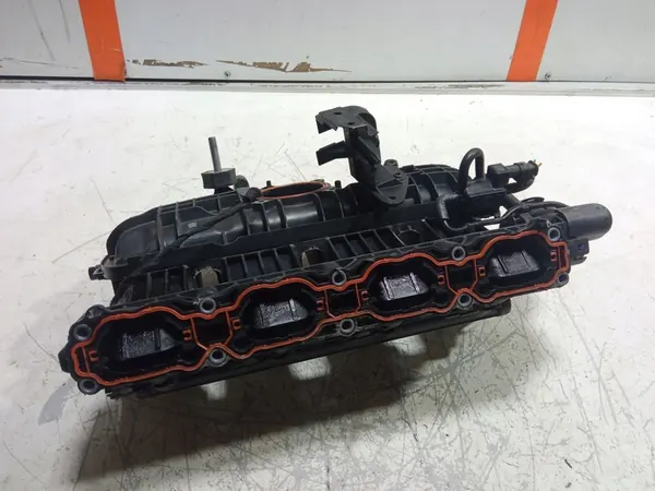 AUDI A5 F5 2.0 TFSI Collecteur d'Admission OE 06L133201 image 4