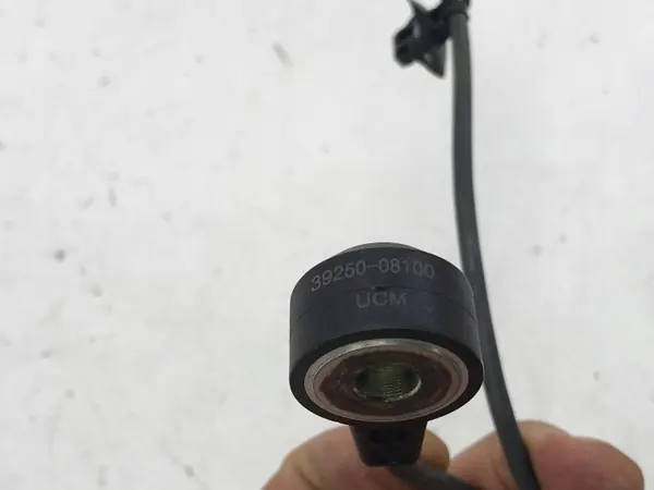 Sensor de batida OEM 39250-08100 para Kia Picanto III image 6
